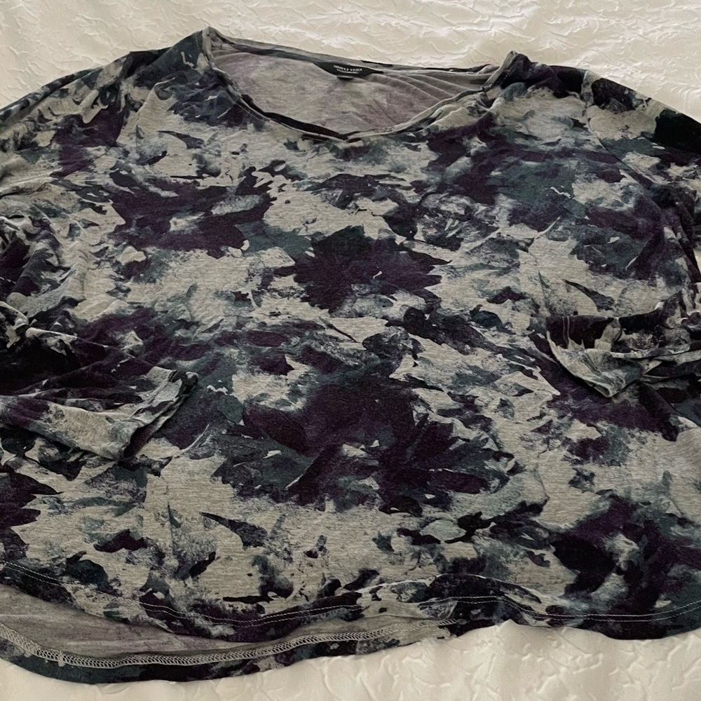 Abstract Print Long-Sleeve Top